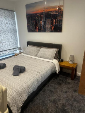 Town Centre Cosy Flat